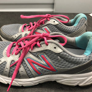 new balance 450 running shoe